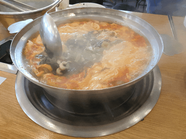  [팔당,하남]얼큰한 국물이 일품인 팔당원조칼제비칼국수
