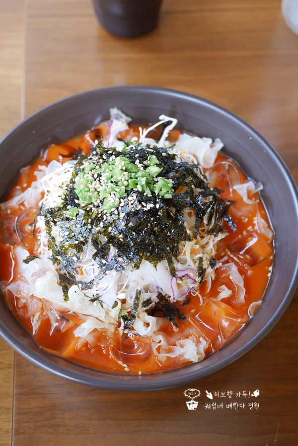  을지로입구역 장칼국수&족발
