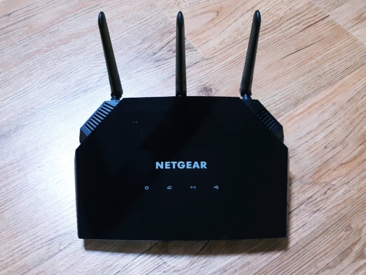  기가와이파이 인터넷 유무선공유기 넷기어(NETGEAR) R6850 추천 및 설치방법