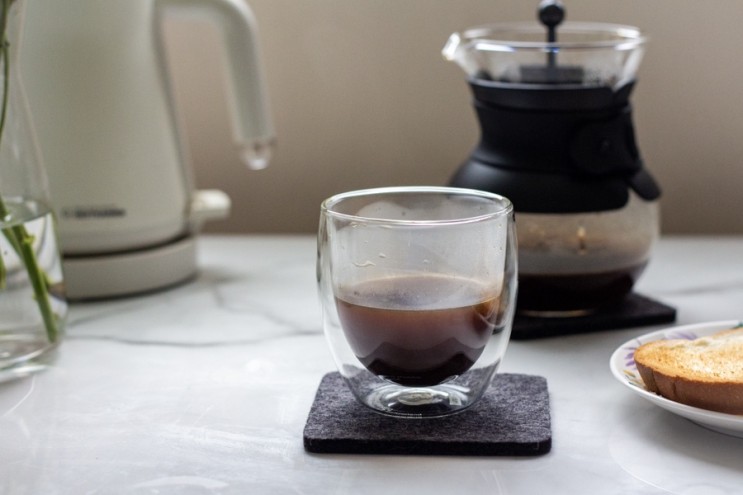 따뜻한 커피가 필요한 아침, 보덤 푸어오버