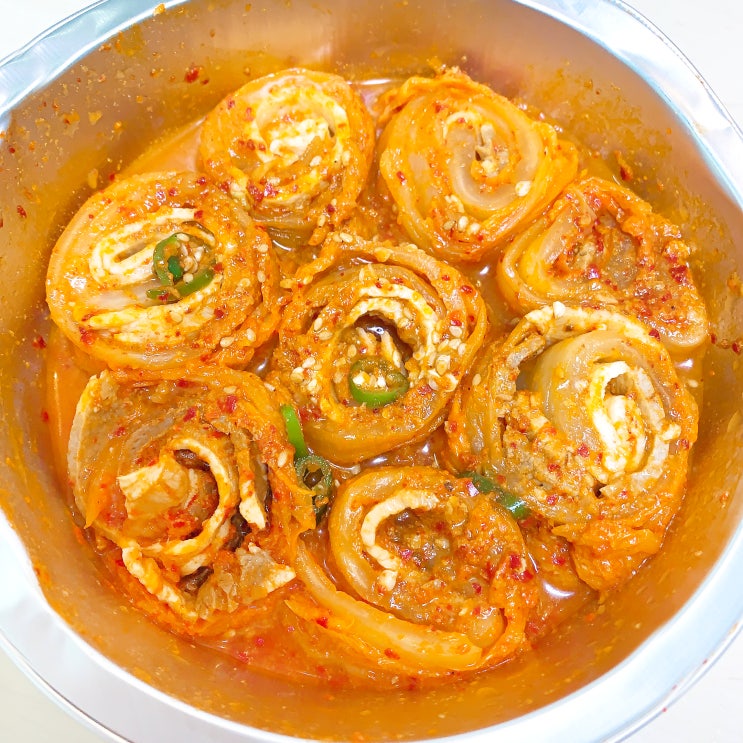  GS25 김치삼겹꽃찜 생각지도 못한 맛 실화?