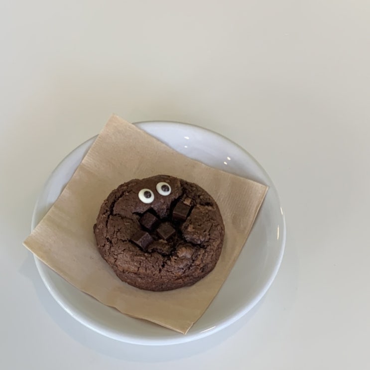  수원 신동카페거리 : 수원 초콜릿 디저트 맛집 나니스쇼콜라