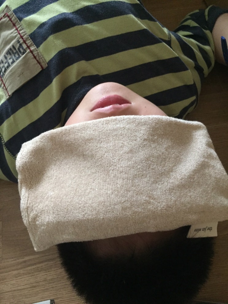 눈찜질 더진심. 현미곡물찜질팩으로 안구건조랑 이별