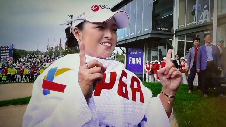  장하나선수 하나금융그룹 챔피언십 초대 챔피언 등극 !