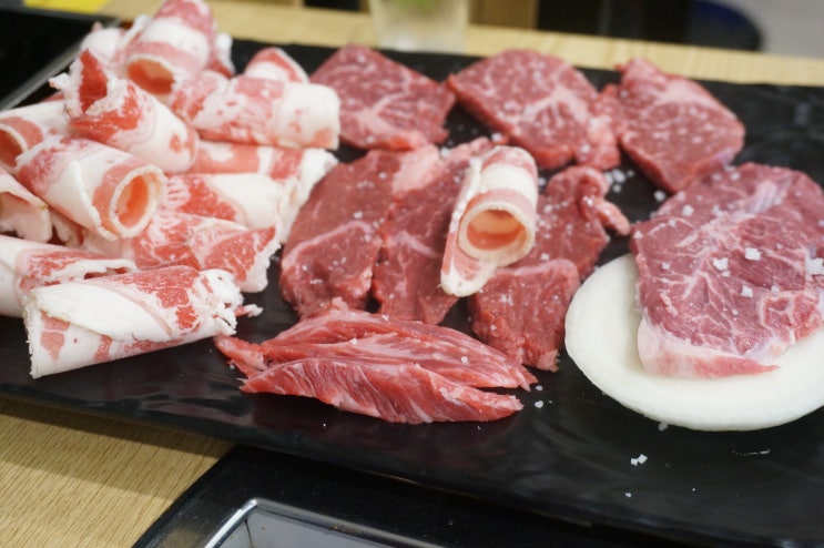  원흥맛집 도내동무한리필 한상에 소 두마리 배터짐주의