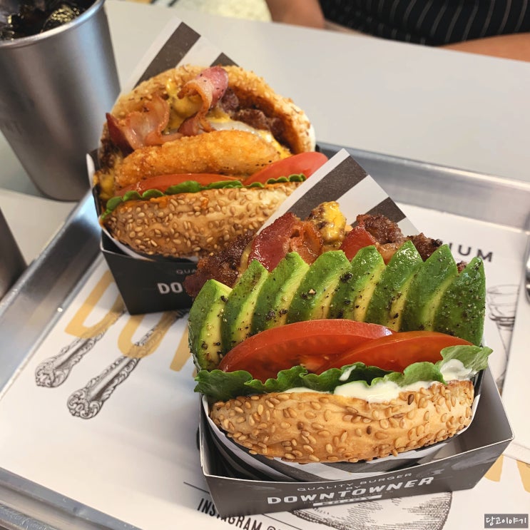  잠실 송리단길 다운타우너 수제버거 맛있어요