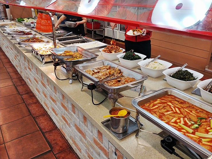  골고루 다양하게 수원인계동맛집 이교수 웰빙 보리밥 뷔페~