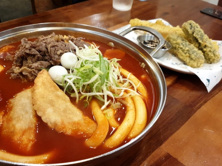  [김해 내동 맛집] :: 매콤한 차돌떡볶이와 볶음밥! '청년다방 김해내동점' 배달음식 추천~