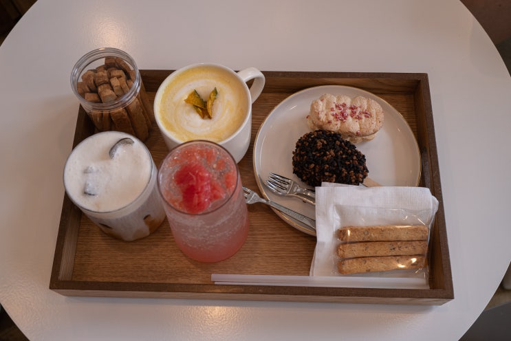  전주 효자동 신시가지 카페 리즈카페 예쁜카페
