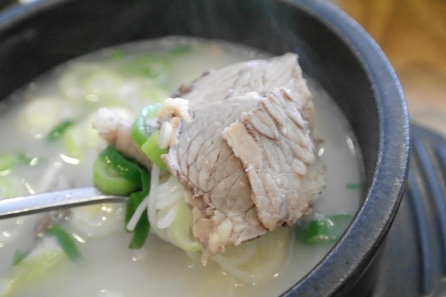 응봉맛집 예산가마솥장수촌설렁탕 국밥이 끝내줘요 