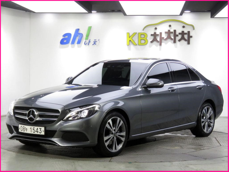 중고차 확실히 저렴하게 쥐색C-클래스 W205 C220 D 아방가르드 중고차 눈이 띠용