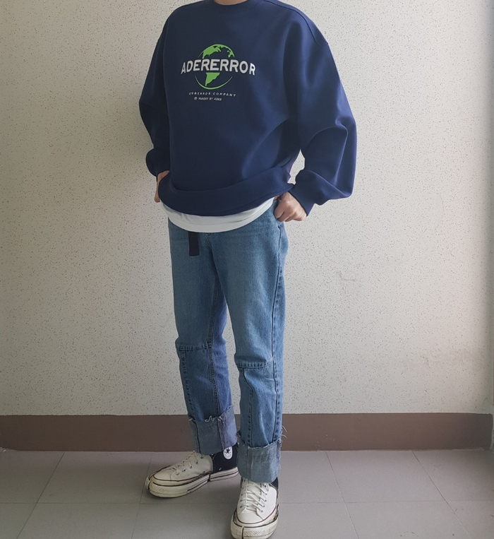  아더에러 FW19 버셜 맨투맨, 이번 시즌은 요것뿐...
