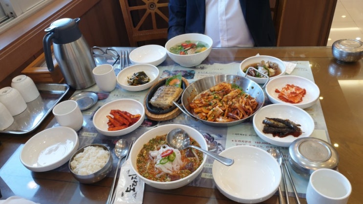 10월 즐거운 제주여행 먹거리-현지인 추천하는 도라지식당과 마마롱카폐