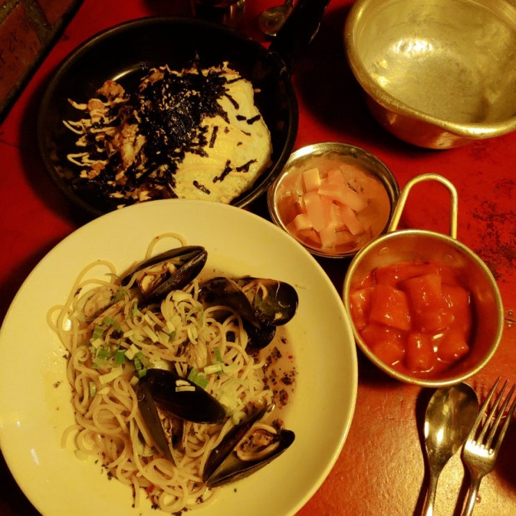  외대 앞 가성비 맛집, 이상한 떡볶이 이떡집! since. 2009
