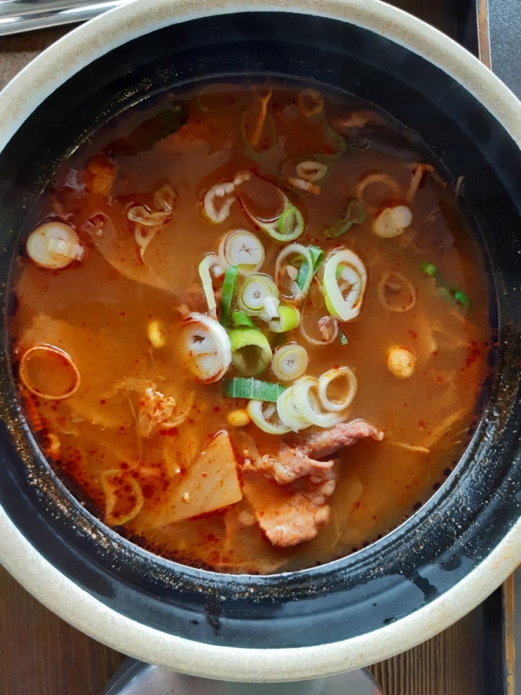  영동고속도로 양평휴게소 이영자 맛집 이라길래 들러봅니다