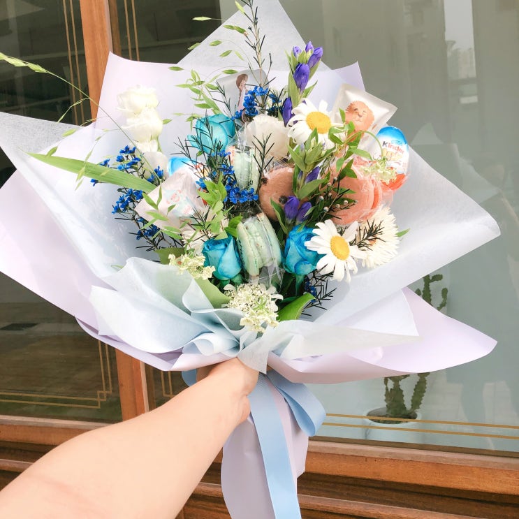  #파주꽃집 / #멜리플루어스플라워  블루+화이트 #마카롱꽃다발