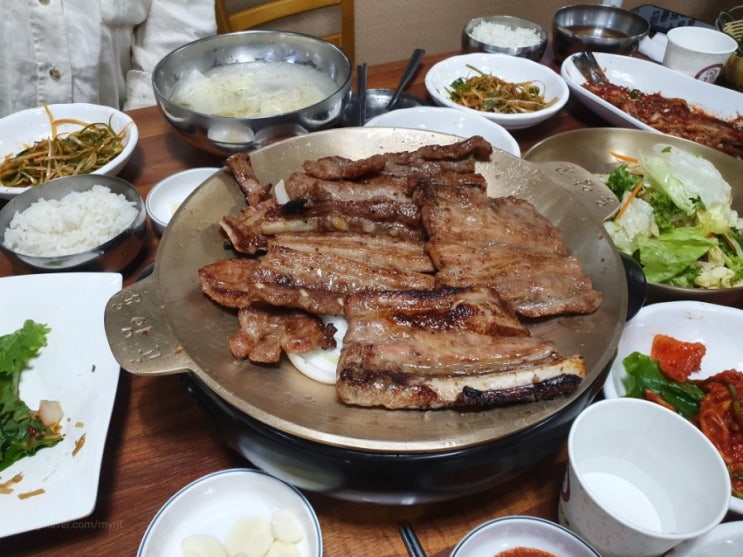  고복저수지맛집 / 돼지갈비 맛집 용암골