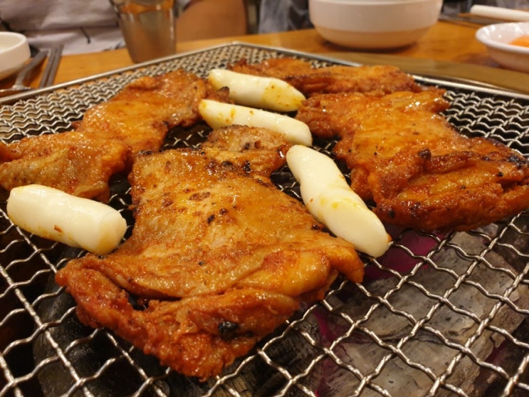  원주숯불닭갈비 직접 구워주니 더 좋아요!
