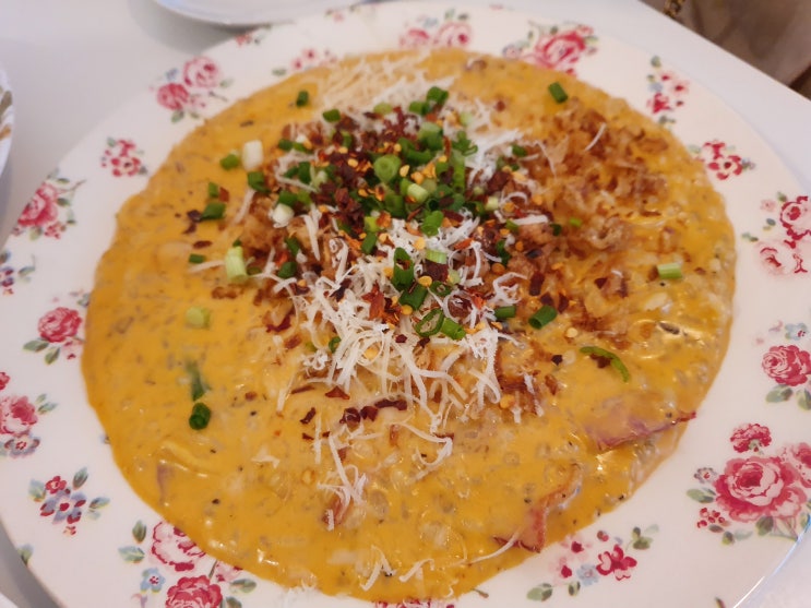  청주 성안길 맛집 공간, 슬아