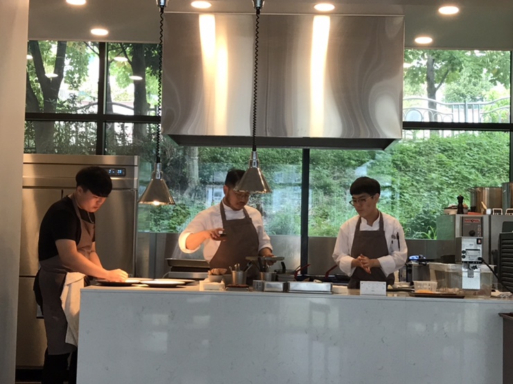  광주맛집 라롱드꺄레 (프랑스코스요리)