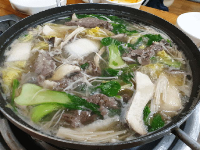  세류동 맛집 '원두막 칼국수' 수원 숨은 맛집 찾았다