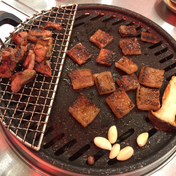 서면 껍데기 뒷고기가 맛있는 고기 맛집 '뒷고기회관'