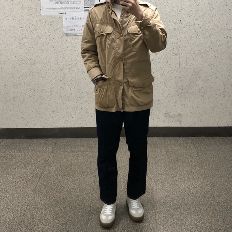  일상 : 종로 익선동 삼청동 낙산공원 걷기 폴로랄프로렌 필드자켓 유니클로 U 스트레이트진 소다 독일군 스니커즈 해밀턴 카키필드
