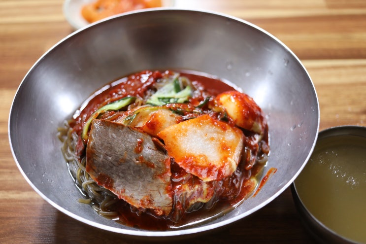 옥천냉면, 41년 오랜 내공의 맛이 담긴 옥천면옥