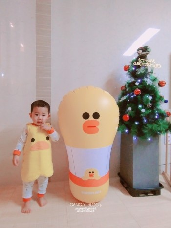  [후야육아일기] 15개월 + 16개월 _ 안양모모키즈카페 + 움직이는 토끼모자 + 인싸모자 + 크리스마스 트리 설치 + 병원을가면 비타민을 줘요 + 던킨도너츠 에어벌륜 + 오리는 꽥꽥 +  어린이집 입학 상담 + 
