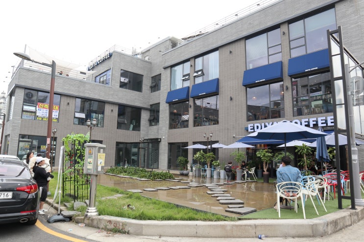  동촌유원지 카페 이디야커피 3층 루프탑과 야외 테라스가 인상 깊었어요