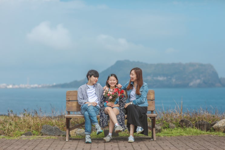  휘닉스 제주 패키지 스냅사진 으로 가족 인생샷 남겼어요.