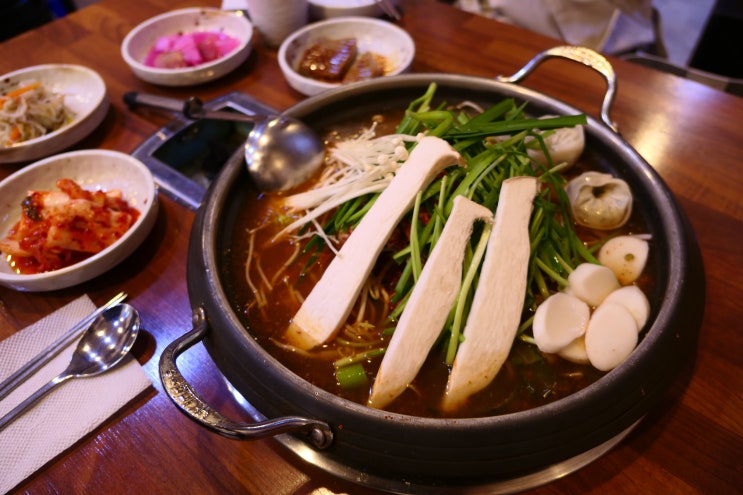  경복궁근처맛집 생방송투데이에 방영된 맛집! 우림소곱창전골