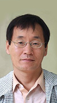  시인광장 포엠리뷰【137】정호의 포엠리뷰［3］장면전환 효과와 SF 영화기법의 시 구조 - 정호(시인, 웹진 시인광장 편집위원)【웹진 시인광장 Webzine Poetsplaza SINCE 2006】2019년 10월호 ㅡ통호 제126호ㅡ