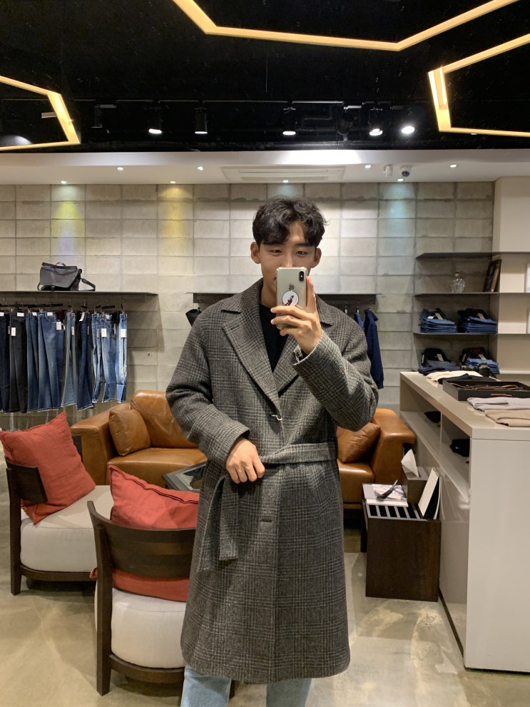  남자 편집샵 아티지 Artage 에서 제안하는 가을 트렌드 벨티드 코트 & 코듀로이