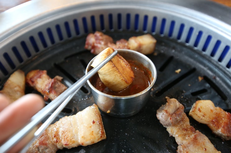  아주 칭찬해~ 제주 중문 흑돼지 맛집