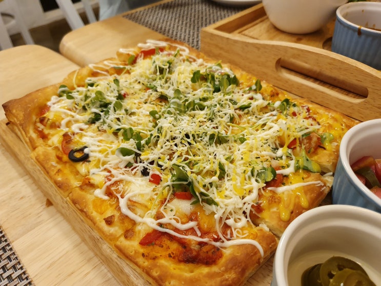  제주 한림읍 옹포83, 페스츄리 피자와 돈까스가 맛있는집