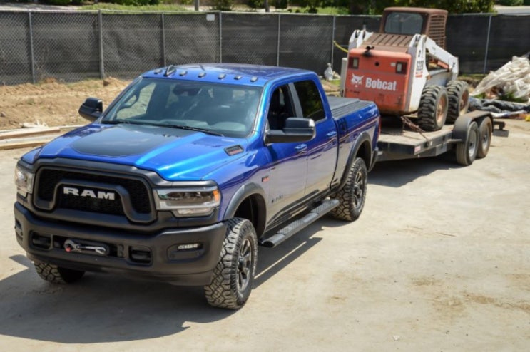  램2500 파워웨건의 활용. Working & Playing RAM2500 Power Wagon