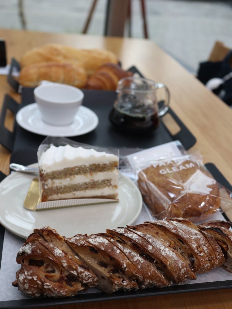  신사역 베이커리카페 글림 강남점
