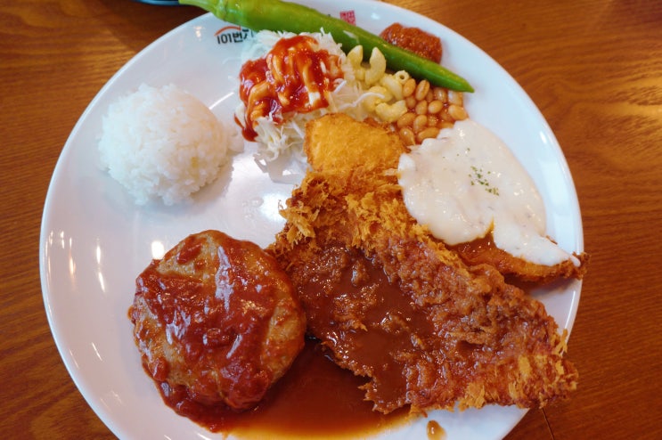  롯데몰 수지점 맛집101번지남산돈까스 모듬정식 + 뚝배기 치즈 떡볶이 돈까스