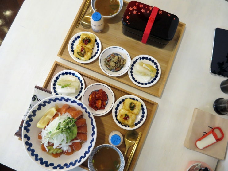  갈마동 맛집 대전 둔산동 하얀식탁 데이트코스 추천