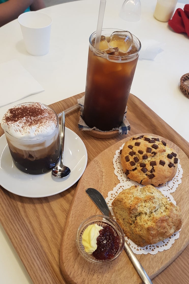  [청라카페]라마르 스콘이 맛있는 집.