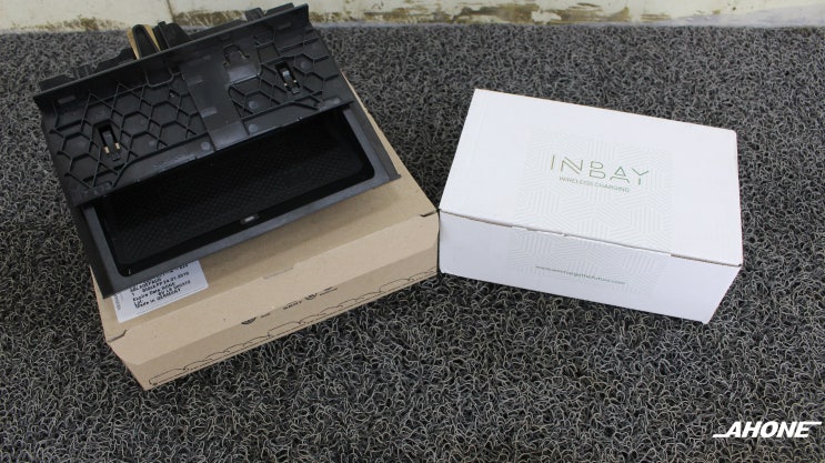 파사트 GT 인베이(inbay) 무선 충전기 시공 및 편의 코딩 적용 by AH-ONE 파사트 GT 인베이(inbay) 무선 충전기 시공 및 편의 코딩 적용 by AH-ONE