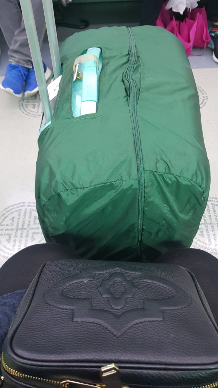  괌 여행 1일차 : 에어서울 민트패스, 데데도 파머스마켓, 나나스카페 조식, 퍼시픽스타 리조트 체크인, 세일즈바베큐