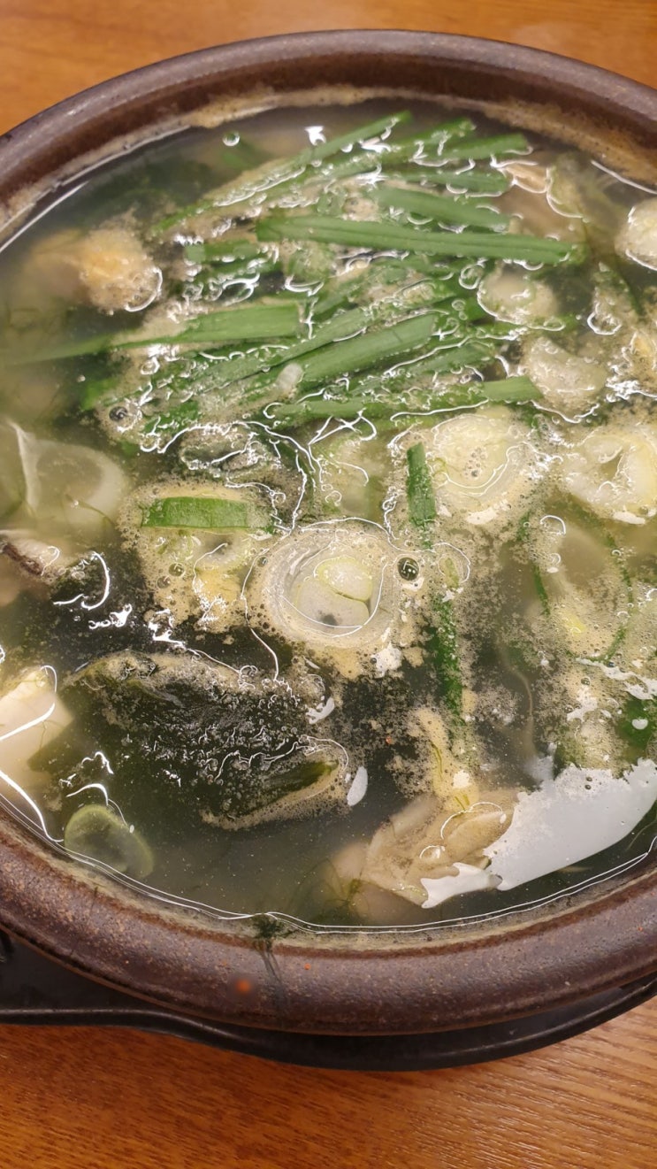  일산 매생이 굴국밥 뜨끈한 국물이 생각날때 굴토리 굴부추파전 맛남
