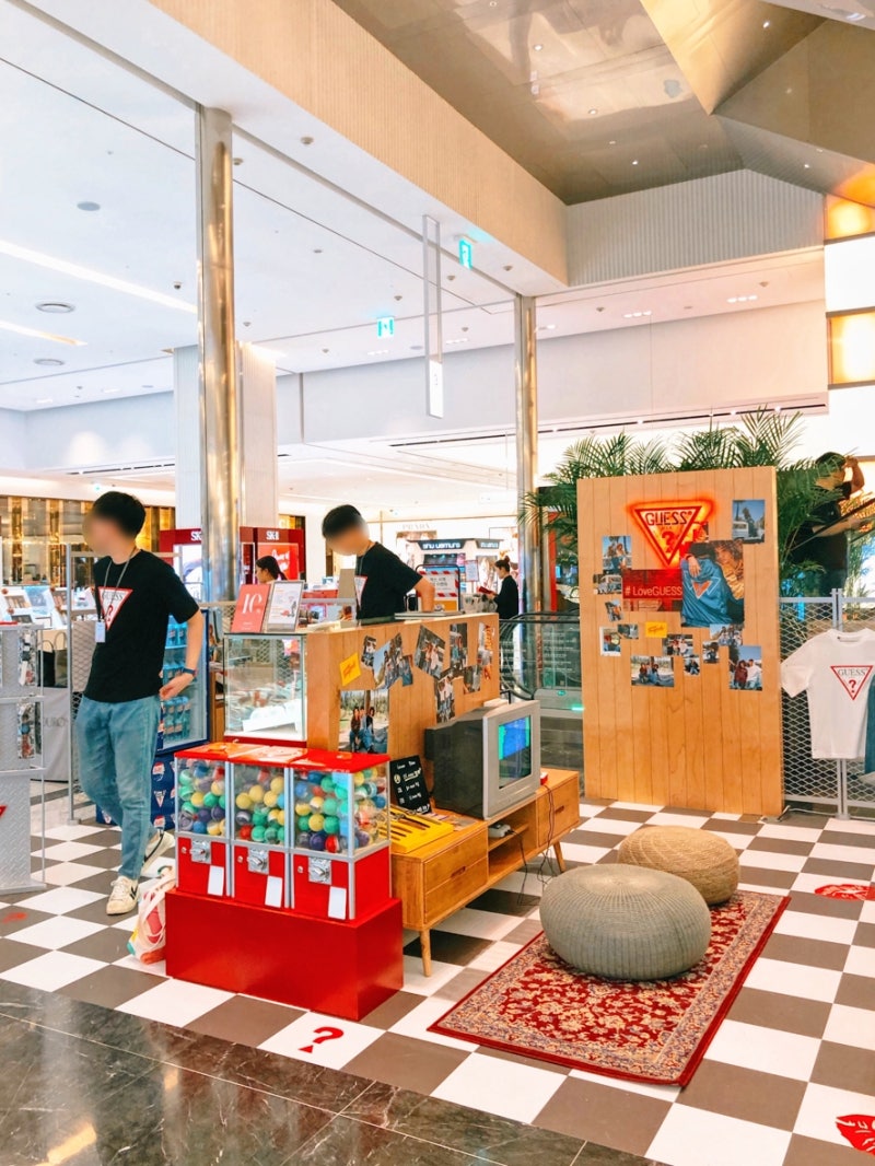 뉴트로 패션아이템, 게스 시계 팝업스토어 다녀왔어요! @의정부 신세계 백화점 3F : 네이버 블로그