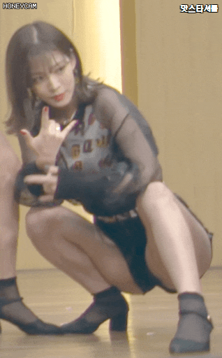  190609]프로미스나인 이채영 움짤 핫스타셔틀