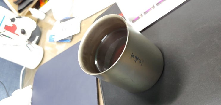  비 오는 월요일 아침 커피한잔 으로 ~~~