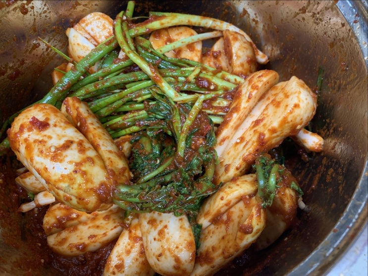  총각김치담궜어요