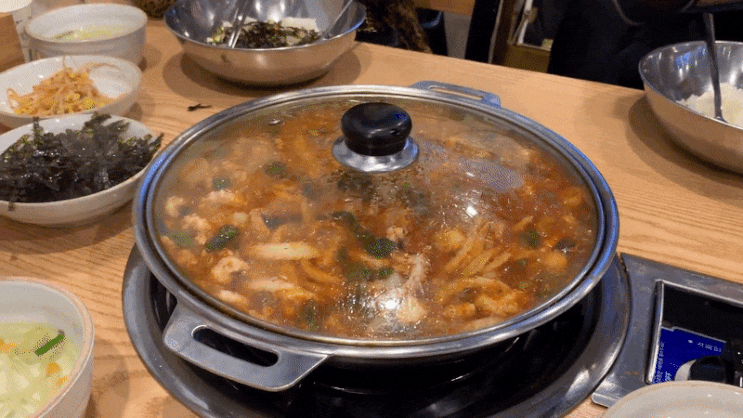  [일상] 부국제 맞춰서 부산여행 다녀옴 (낙새복음, 해운대썰파, 돼지국밥, 쌀국수해장)