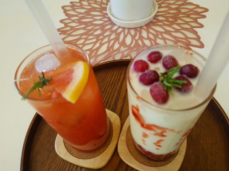 카페 더달달 남양주 오남 디저트카페 수제 마카롱맛집 자몽에이드와 딸기라떼 특별한 음료와의 만남